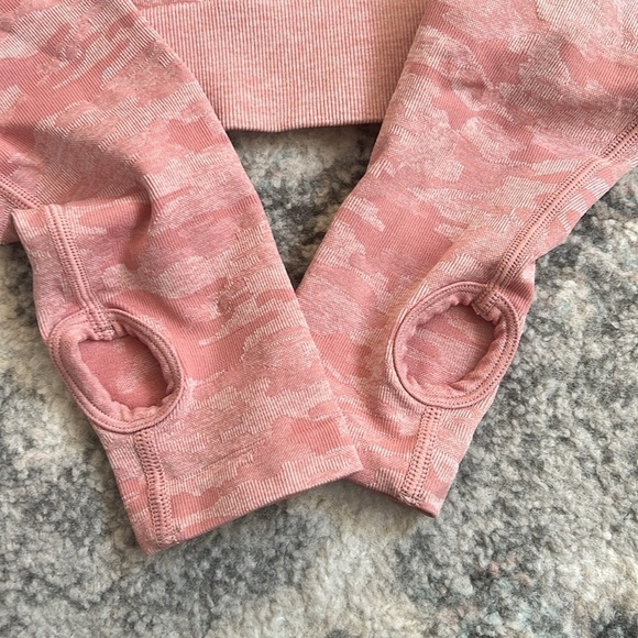 AYBL Long Sleeve Camo Crop Top - Picture 5 of 9